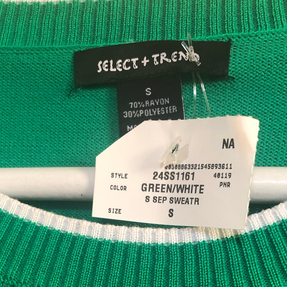 NWT Select + Trend Kelly green knit top - Picture 3 of 10